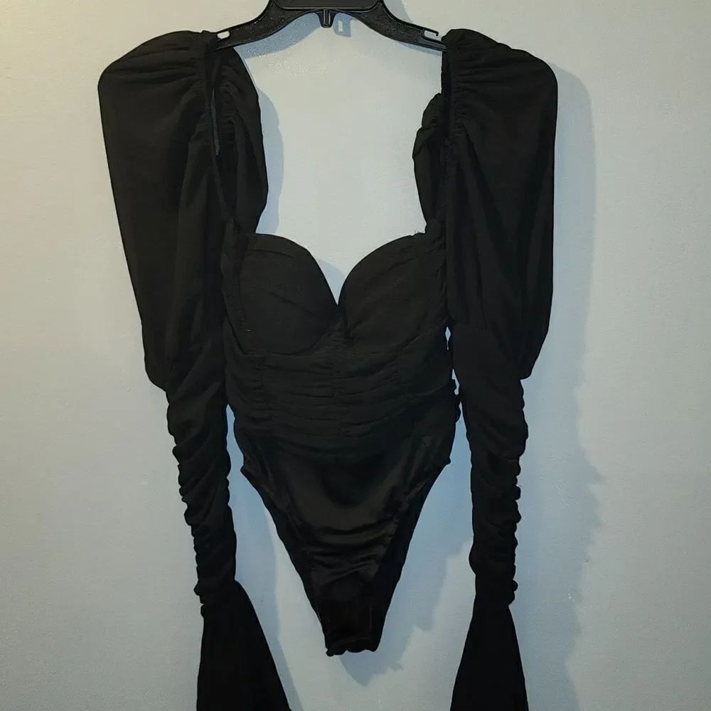 Pretty Little Thing Bodysuit NWOT
